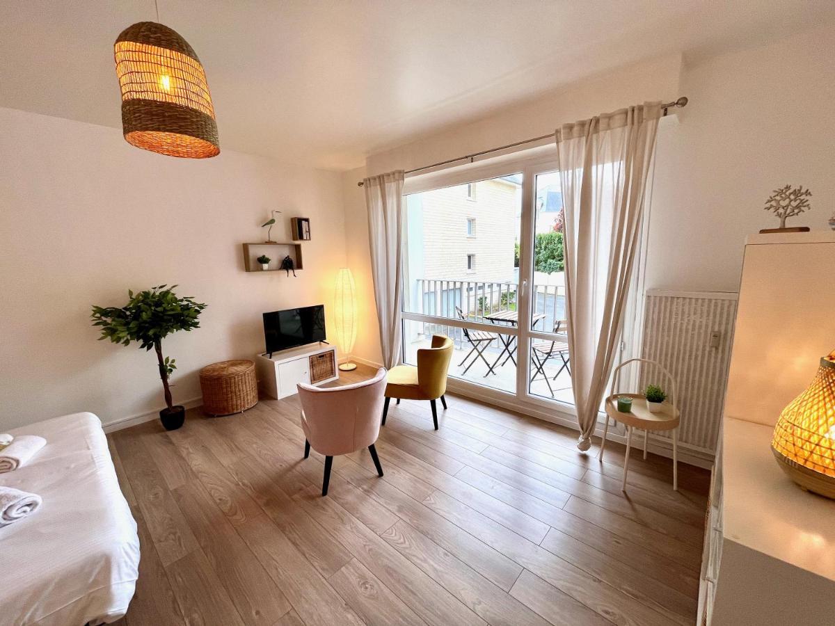 Nihal, Studio Proche Zenith Avec Parking Et Balcon Caen Bagian luar foto
